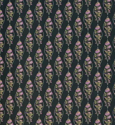 The Arthur Portfolio Cameo Jet swatch
