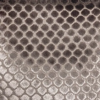 Decadence Raffles Spot 3 swatch