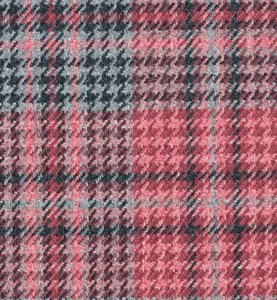 Bologna Pale Violetred swatch