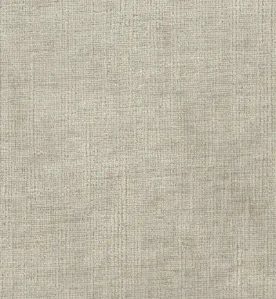 Celina Husk swatch
