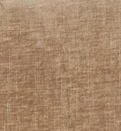 Celina Peachy swatch