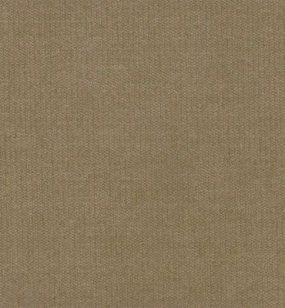 Luna Brown swatch