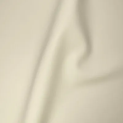 Lena Vanilla swatch