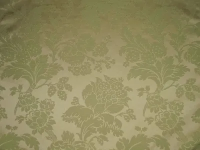 Damask Floral Sage swatch