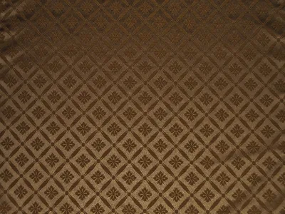 Damask Trellis Truffle swatch