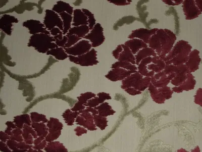 Eleganza Floral Cranberry swatch