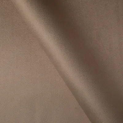 Hensol Nude swatch
