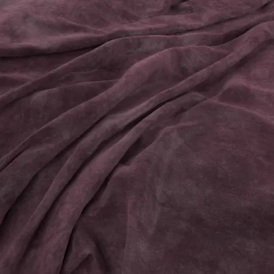Lovely Aubergine swatch