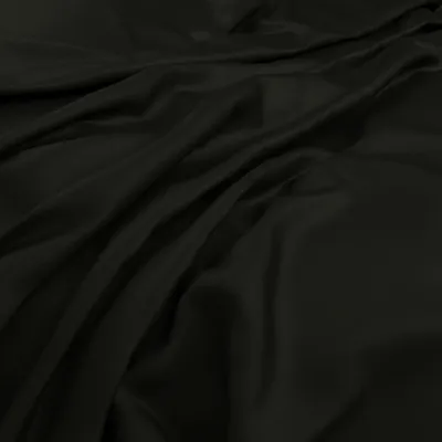 Serena Soot swatch