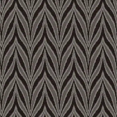 Solero Liquorice swatch