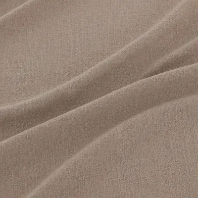 Umbria Feather swatch